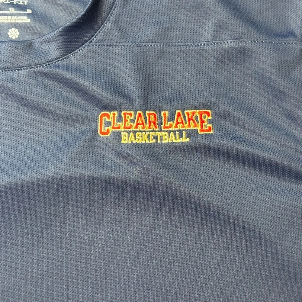 Nike T-Shirt Mens XL Blue Clear Lake Basketball Dri-FIT FJ9571-423 Athletic Tee